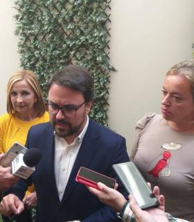 Encuentro del PP con los representantes de los polígonos industriales de Telde · foto 1
