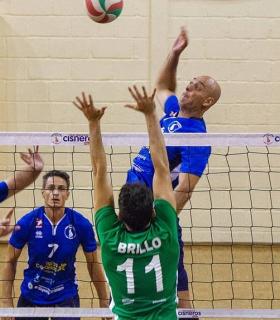 El Cisneros quiere sacar provecho de su mejoría en el juego en su visita a Cáceres · foto 2