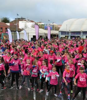 San Cristóbal de La Laguna: la ‘Marea Rosa’ de la XI Carrera Solidaria de la Mujer congregó a unos 2.500 participantes · foto 4
