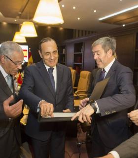 El Gobierno de Canarias activará un grupo bilateral con Marruecos para impulsar las relaciones comerciales y culturales · foto 3