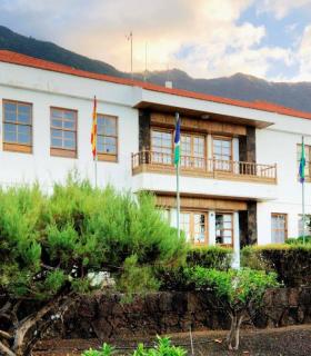 El Ayuntamiento de La Frontera suprime el plástico de sus actos protocolarios · foto 2