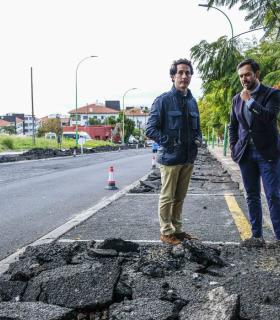 El Ayuntamiento portuense comienza con el asfaltado de la calle Luis Rodríguez Figueroa · foto 2