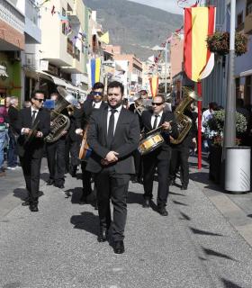 Los peregrinos festejan a la Virgen de Candelaria · foto 6