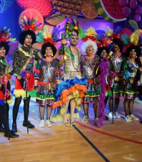 Gáldar disfruta de un pregón que invita a vivir el Carnaval en la calle con un recuerdo a las fiestas de antaño · foto 13