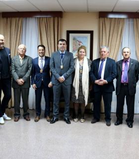 El Ayuntamiento hizo entrega de los galardones Realejeros Destacados 2018 · foto 7
