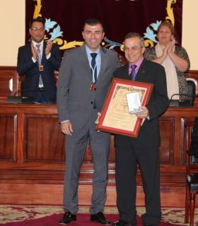 El Ayuntamiento hizo entrega de los galardones Realejeros Destacados 2018 · foto 2
