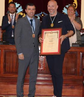 El Ayuntamiento hizo entrega de los galardones Realejeros Destacados 2018 · foto 3