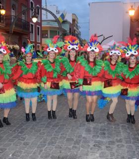 Las calles de Gáldar vibraron con la más rítmica y colorida Cabalgata del carnaval · foto 24