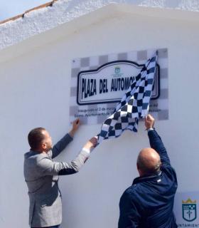 El espíritu de la Subida a Juncalillo late con fuerza en la inaugurada Plaza del Automovilismo · foto 1