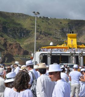 Los Indianos toman Santa Cruz de La Palma en el lunes grande del Carnaval de Canarias · foto 14