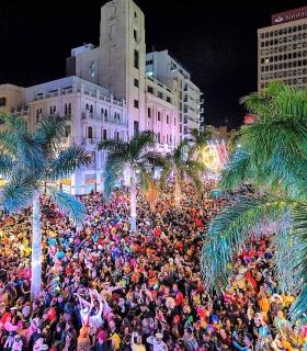 El Carnaval alcanza su ecuador con la celebración del Entierro de la Sardina · foto 1