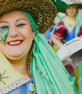 Los Llanos vive la apoteosis del Coso del Carnaval · foto 3