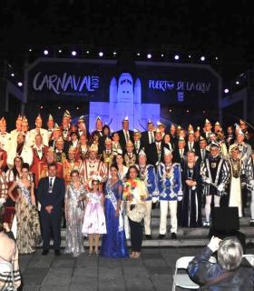 La delegación alemana del Carnaval es recibida en el Ayuntamiento de Puerto de la Cruz · foto 1