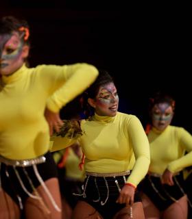 El Recinto Ferial de Gran Tarajal acoge el Encuentro Coreográfico y el Encuentro de Murgas del Carnaval de los Mitos y Leyendas · foto 3