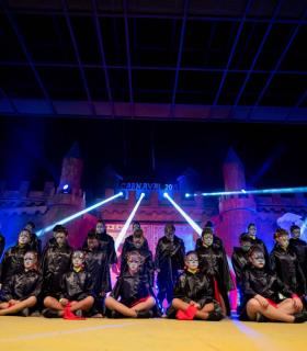 El Recinto Ferial de Gran Tarajal acoge el Encuentro Coreográfico y el Encuentro de Murgas del Carnaval de los Mitos y Leyendas · foto 1