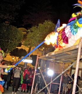 Gáldar se despide a lo grande de su Carnaval más brasileño · foto 5