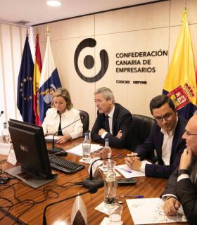 Ana Oramas: Si CC tiene peso político en Madrid podrá lograr que ningún Gobierno vulnere el REF y el Estatuto · foto 1