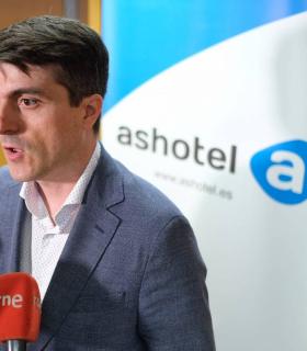 Ashotel pide ser valientes y superar el 45% de renovables que para 2025 fija la Estrategia Energética de Canaria · foto 5