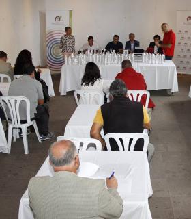 La Fundación Alhóndiga de Tacoronte promocionará los vinos ganadores de sus premios en los medios de comunicación · foto 2