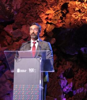 Una gala con la voz e imágenes de Manrique, el recuerdo de familia y amigos y músicas reivindican la pervivencia del espíritu del artista · foto 9