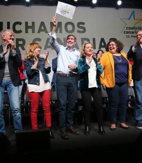 CC-PNC cierra su campaña electoral ante casi 3.000 personas con el objetivo de lograr que la voz de Canarias se siga oyendo en Madrid · foto 2