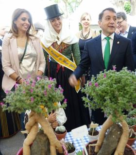 Santa Cruz de Tenerife: flores, plantas y artesanía se adueñan desde hoy del García Sanabria en las fiestas de Mayo · foto 3