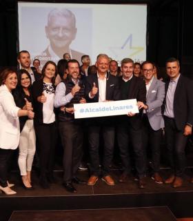 Francisco Linares presenta su candidatura y a su equipo al Ayuntamiento de La Orotava ante más de 1.200 personas · foto 2