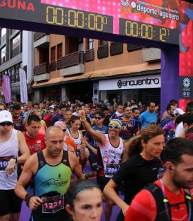 La Laguna proclamó a Marta Arnay y Fran Cabrera, como vencedores del Medio Maratón · foto 4