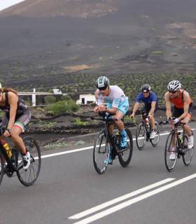 El belga Frederik Van Lierde y la británica Nikki Bartlett, vencedores del XXVIII Ironman Lanzarote · foto 5