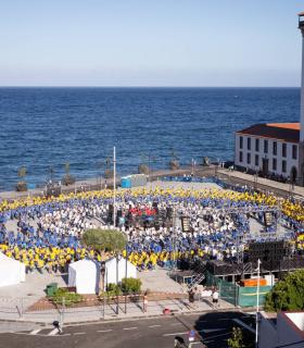 Cubaneando por Candelaria logra el Récord Guinness Mundial en Rueda de Casino · foto 2