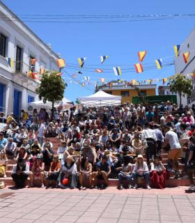 Gáldar  La Fiesta de la Lana en Caideros celebró este jueves su XXV aniversario festejando el Día de Canarias con un homenaje a sus tradiciones más arraigadas, reconociendo la labor de los pastores que siguen practicando la trashumancia y, de forma e · foto 5
