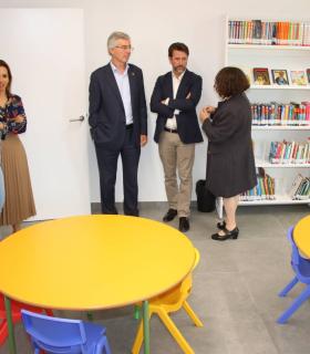 Carlos Alonso visita la nueva Biblioteca Municipal de Tacoronte y el Parque Urbano y Deportivo Hoya Machado · foto 1