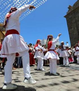 Granadilla de Abona: La romería en honor a San Antonio de Padua vistió de tradición las calles de la Villa histórica · foto 1