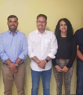 ASG y Nueva Canarias firman el pacto que da la Alcaldía de Hermigua a Yordan Piñero · foto 2