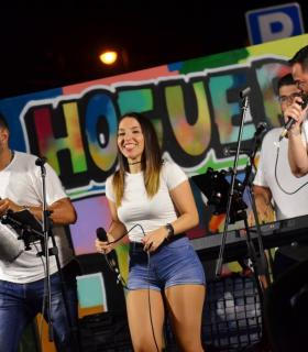 El Rosario: Tabaiba celebró anoche su VIII Baile de Magos · foto 4