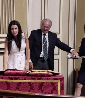 Los diputados electos de ASG toman posesión en la sesión constitutiva del Parlamento · foto 2