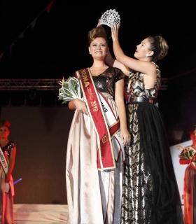 Noelia Naya Fernández, reina de las fiestas de Santa Ana y El Carmen 2019 · foto 4