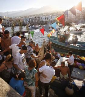 Candelaria: La Virgen del Carmen recorre la costa del municipio · foto 4