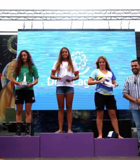 Nadia Martín y José Carlos Báez vencen en la Travesía a Nado Bajamar – Punta del Hidalgo · foto 2