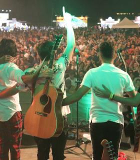 Antigua: La Beach Party 2019 ofreció un maratón de conciertos a unas 8.000 personas este fin de semana. · foto 1