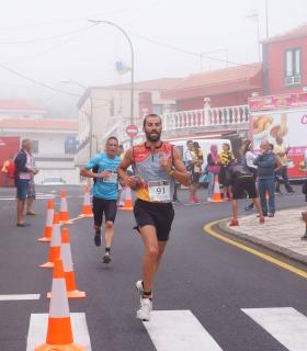 Ayoze Pérez, por segundo año consecutivo, y Patricia Domínguez se imponen en la VI Carrera Popular de La Esperanza · foto 3