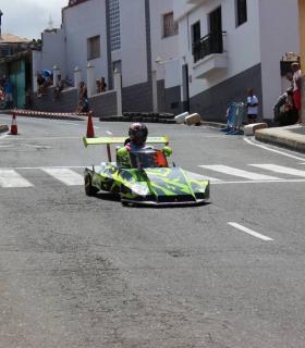 San Juan de La Rambla: récord de participantes en la 5ª edición de la bajada de carros de madera de Las Rosas · foto 2