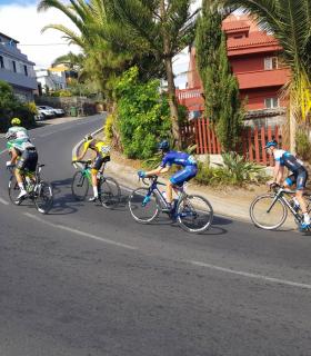 Adria Moreno se proclama vencedor de la Vuelta Ciclista Isla de Tenerife · foto 1