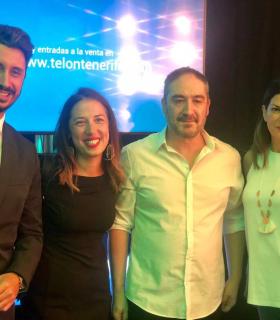 La alcaldesa de Santa Cruz de Tenerife acude al Festival Telón 2019 y anima a la ciudadanía a disfrutar de las artes escénicas en la ciudad · foto 3