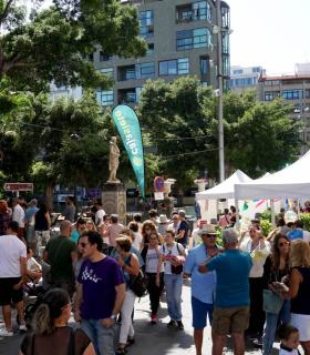 Los libros toman la calle en una nueva edición de ¡Ven a Santa Cruz! · foto 2