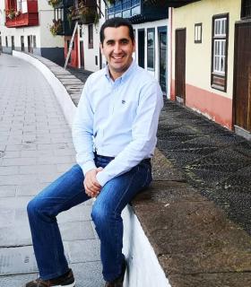 Borja Pérez elegido nuevamente candidato del PP al Senado · foto 2