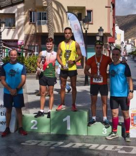 Marcos Padrón y Jacqueline Suarez se adjudican el XXI Cross Popular de Puntallana · foto 1
