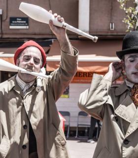 El Festival Internacional Clowbaret acerca a El Sauzal el espectáculo ‘2D2’ de Panettone Brothers · foto 2