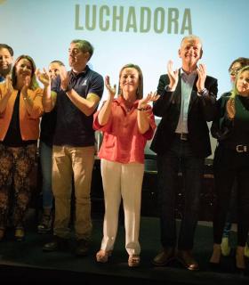 Militantes del Norte de Tenerife abarrotan la Casa de la Cultura de La Orotava para arropar a Ana Oramas y al candidato de CC-PNC-NC al Senado por Tenerife para las elecciones del 10 de Noviembre · foto 2