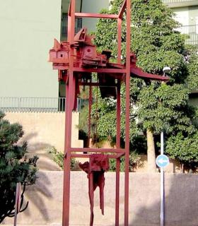 El Ayuntamiento de Santa Cruz de Tenerife inicia los trabajos de restauración de la escultura ‘Reloj de la muerte’, de José Abad · foto 2